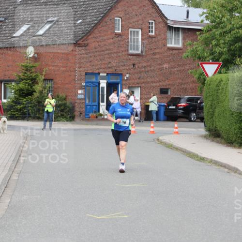 10.05.2026 - 8. Wedeler Halbmarathon Andreas Tolksdorf http://msf.ph/oto/9705144 10.05.2026 10:45:37 Laufen 3, 16 meine-sportfotos.de