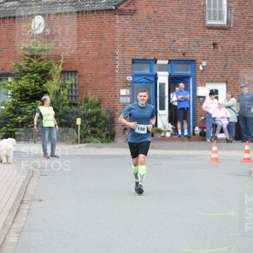 10.05.2026 - 8. Wedeler Halbmarathon Andreas Tolksdorf http://msf.ph/oto/9705258 10.05.2026 10:48:48 Laufen 11, 150 meine-sportfotos.de