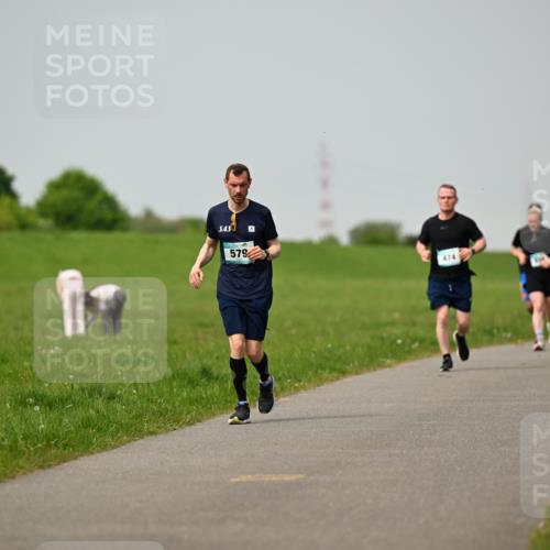10.05.2026 - 8. Wedeler Halbmarathon Dr. Thomas Lammeyer http://msf.ph/oto/9705383 10.05.2026 11:53:54 Laufen 579, 474 meine-sportfotos.de