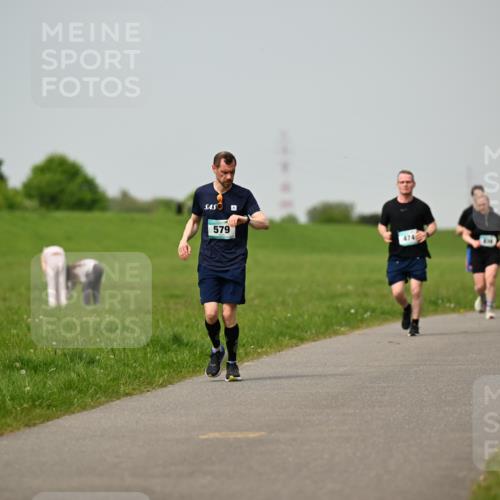 10.05.2026 - 8. Wedeler Halbmarathon Dr. Thomas Lammeyer http://msf.ph/oto/9705384 10.05.2026 11:53:54 Laufen 579, 474 meine-sportfotos.de