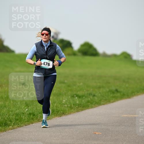 10.05.2026 - 8. Wedeler Halbmarathon Dr. Thomas Lammeyer http://msf.ph/oto/9705920 10.05.2026 11:56:21 Laufen 476 meine-sportfotos.de