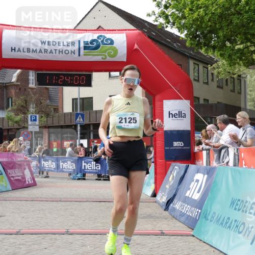 10.05.2026 - 8. Wedeler Halbmarathon Yannick Fuchs http://msf.ph/oto/9711534 10.05.2026 11:23:58 Ziel 2125, 2165 meine-sportfotos.de
