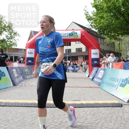 10.05.2026 - 8. Wedeler Halbmarathon Yannick Fuchs http://msf.ph/oto/9711579 10.05.2026 11:24:01 Ziel 991, 2125, 2165 meine-sportfotos.de