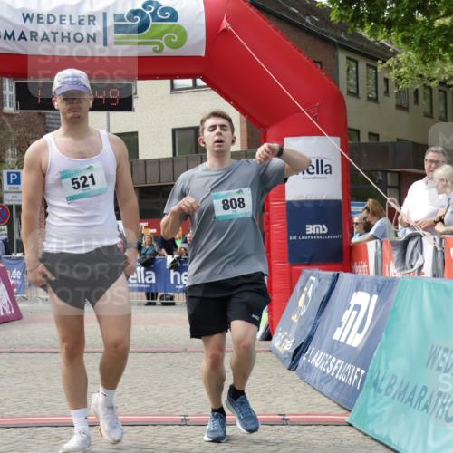 10.05.2026 - 8. Wedeler Halbmarathon Yannick Fuchs http://msf.ph/oto/9711962 10.05.2026 11:24:48 Ziel 99, 808, 2181 meine-sportfotos.de