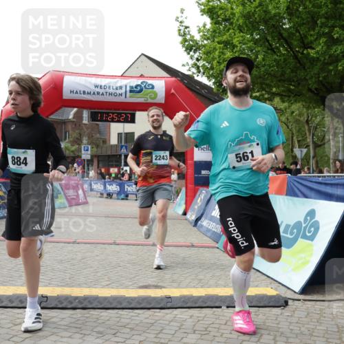 10.05.2026 - 8. Wedeler Halbmarathon Yannick Fuchs http://msf.ph/oto/9712280 10.05.2026 11:25:25 Ziel 561, 838, 884, 2243 meine-sportfotos.de