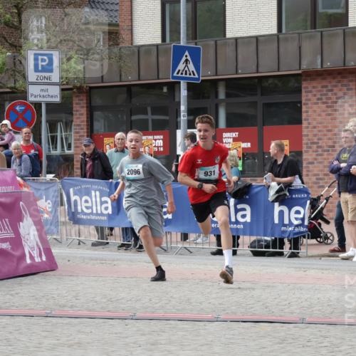 10.05.2026 - 8. Wedeler Halbmarathon Yannick Fuchs http://msf.ph/oto/9712464 10.05.2026 11:26:04 Ziel 931, 2096 meine-sportfotos.de