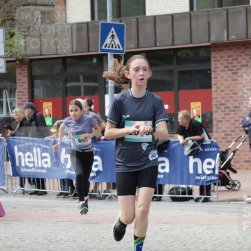 10.05.2026 - 8. Wedeler Halbmarathon Yannick Fuchs http://msf.ph/oto/9712659 10.05.2026 11:26:24 Ziel 572, 699, 841, 842, 940, 2046, 2182 meine-sportfotos.de
