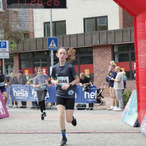 10.05.2026 - 8. Wedeler Halbmarathon Yannick Fuchs http://msf.ph/oto/9712665 10.05.2026 11:26:24 Ziel 572, 699, 841, 842, 940, 2046, 2182 meine-sportfotos.de