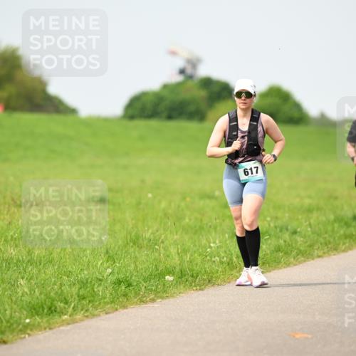 10.05.2026 - 8. Wedeler Halbmarathon Dr. Thomas Lammeyer http://msf.ph/oto/9712750 10.05.2026 12:10:01 Laufen 617, 1000 meine-sportfotos.de