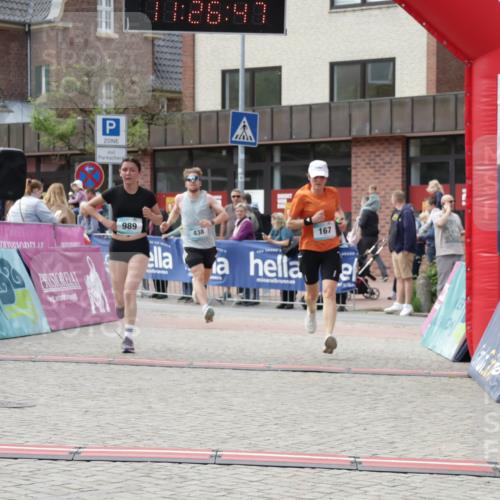 10.05.2026 - 8. Wedeler Halbmarathon Yannick Fuchs http://msf.ph/oto/9712789 10.05.2026 11:26:45 Ziel 167, 438, 989, 2119 meine-sportfotos.de