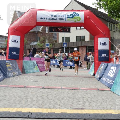 10.05.2026 - 8. Wedeler Halbmarathon Yannick Fuchs http://msf.ph/oto/9712795 10.05.2026 11:26:46 Ziel 167, 438, 989, 2119 meine-sportfotos.de