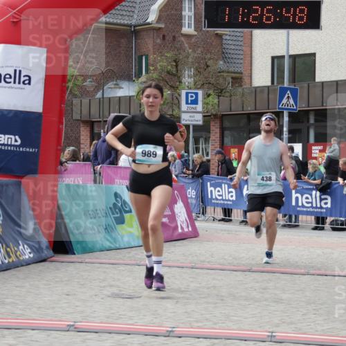 10.05.2026 - 8. Wedeler Halbmarathon Yannick Fuchs http://msf.ph/oto/9712798 10.05.2026 11:26:47 Ziel 167, 438, 989, 2119 meine-sportfotos.de