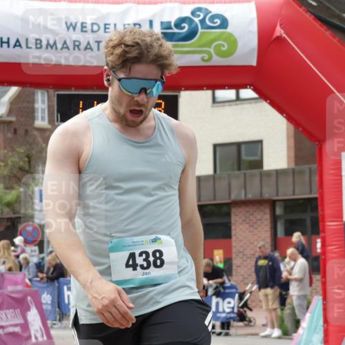 10.05.2026 - 8. Wedeler Halbmarathon Yannick Fuchs http://msf.ph/oto/9712845 10.05.2026 11:26:51 Ziel 167, 438, 989 meine-sportfotos.de