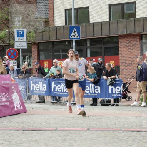 10.05.2026 - 8. Wedeler Halbmarathon Yannick Fuchs http://msf.ph/oto/9712944 10.05.2026 11:27:17 Ziel 230, 2139 meine-sportfotos.de