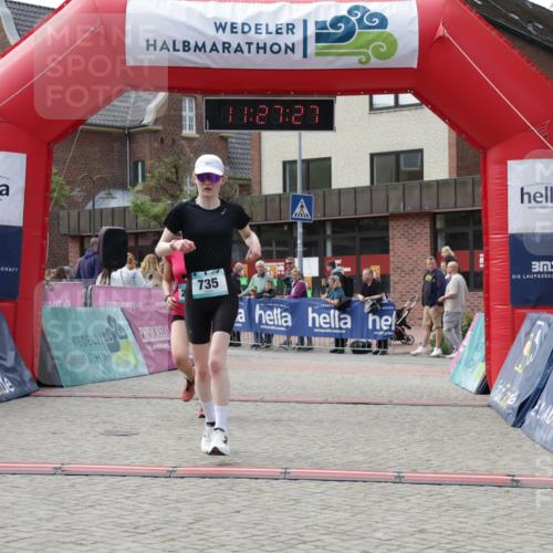 10.05.2026 - 8. Wedeler Halbmarathon Yannick Fuchs http://msf.ph/oto/9713036 10.05.2026 11:27:25 Ziel 735, 2151, 2224 meine-sportfotos.de