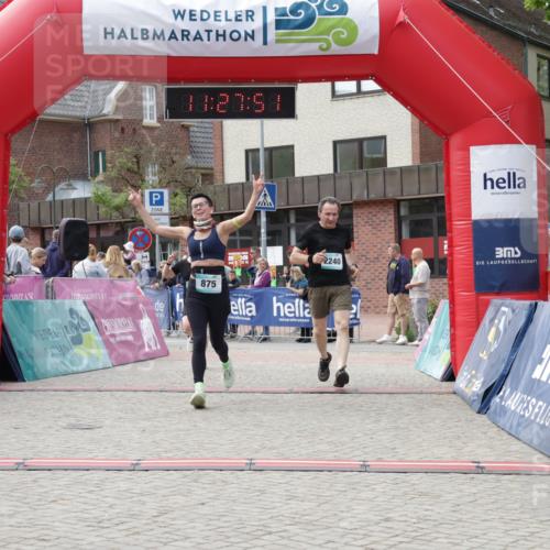 10.05.2026 - 8. Wedeler Halbmarathon Yannick Fuchs http://msf.ph/oto/9713116 10.05.2026 11:27:50 Ziel 875, 1006, 2106, 2210, 2240 meine-sportfotos.de