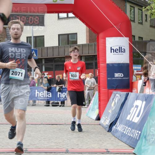 10.05.2026 - 8. Wedeler Halbmarathon Yannick Fuchs http://msf.ph/oto/9713283 10.05.2026 11:28:06 Ziel 855, 933, 2071, 2211 meine-sportfotos.de
