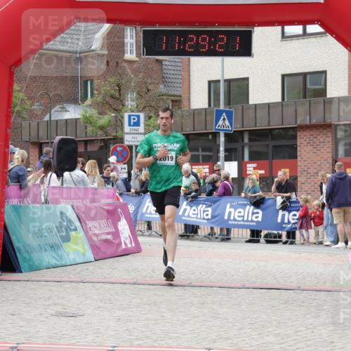 10.05.2026 - 8. Wedeler Halbmarathon Yannick Fuchs http://msf.ph/oto/9713866 10.05.2026 11:29:19 Ziel 1011, 2019 meine-sportfotos.de
