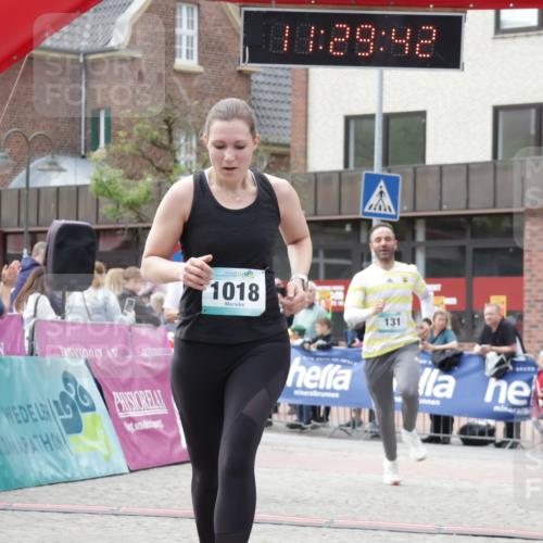 10.05.2026 - 8. Wedeler Halbmarathon Yannick Fuchs http://msf.ph/oto/9714036 10.05.2026 11:29:40 Ziel 131, 168, 711, 1018, 2090, 2135, 2192 meine-sportfotos.de