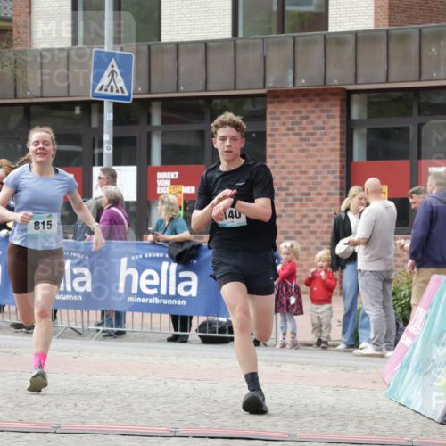 10.05.2026 - 8. Wedeler Halbmarathon Yannick Fuchs http://msf.ph/oto/9714202 10.05.2026 11:29:57 Ziel 620, 815, 2140, 2178 meine-sportfotos.de