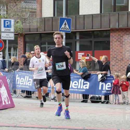10.05.2026 - 8. Wedeler Halbmarathon Yannick Fuchs http://msf.ph/oto/9714257 10.05.2026 11:30:02 Ziel 536, 655, 815, 2123, 2140, 2147, 2155 meine-sportfotos.de