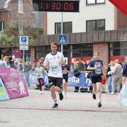 10.05.2026 - 8. Wedeler Halbmarathon Yannick Fuchs http://msf.ph/oto/9714285 10.05.2026 11:30:04 Ziel 536, 655, 815, 2123, 2140, 2147, 2155 meine-sportfotos.de