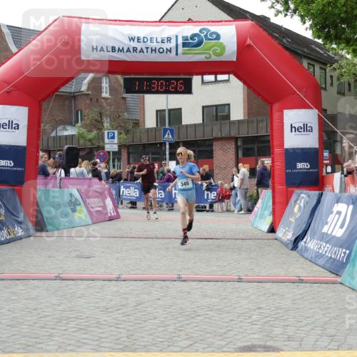10.05.2026 - 8. Wedeler Halbmarathon Yannick Fuchs http://msf.ph/oto/9714443 10.05.2026 11:30:25 Ziel 345, 752 meine-sportfotos.de