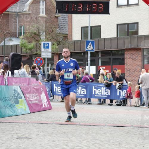 10.05.2026 - 8. Wedeler Halbmarathon Yannick Fuchs http://msf.ph/oto/9714960 10.05.2026 11:31:32 Ziel 83, 2239, 2244 meine-sportfotos.de