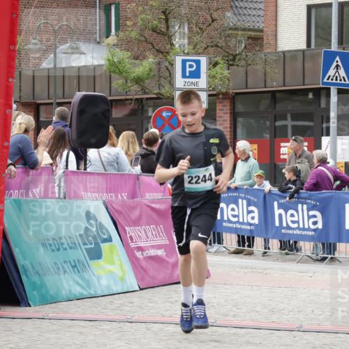 10.05.2026 - 8. Wedeler Halbmarathon Yannick Fuchs http://msf.ph/oto/9714987 10.05.2026 11:31:34 Ziel 83, 2244 meine-sportfotos.de