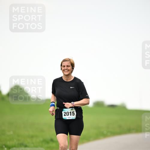 10.05.2026 - 8. Wedeler Halbmarathon Dr. Thomas Lammeyer http://msf.ph/oto/9715121 10.05.2026 12:24:35 Laufen 2015 meine-sportfotos.de
