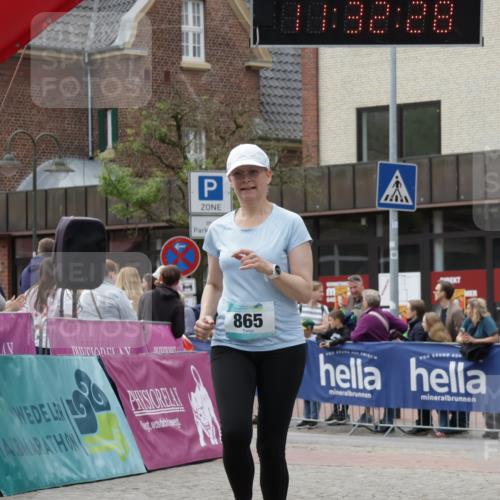 10.05.2026 - 8. Wedeler Halbmarathon Yannick Fuchs http://msf.ph/oto/9715363 10.05.2026 11:32:26 Ziel 865 meine-sportfotos.de