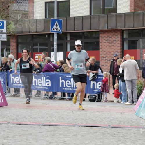 10.05.2026 - 8. Wedeler Halbmarathon Yannick Fuchs http://msf.ph/oto/9715374 10.05.2026 11:32:29 Ziel 827, 865, 944, 2156 meine-sportfotos.de