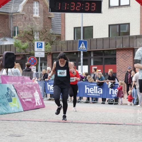 10.05.2026 - 8. Wedeler Halbmarathon Yannick Fuchs http://msf.ph/oto/9715395 10.05.2026 11:32:31 Ziel 827, 865, 944, 2156 meine-sportfotos.de
