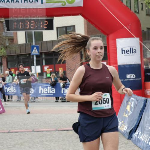 10.05.2026 - 8. Wedeler Halbmarathon Yannick Fuchs http://msf.ph/oto/9715736 10.05.2026 11:33:10 Ziel 2050, 2107, 2118, 2195 meine-sportfotos.de