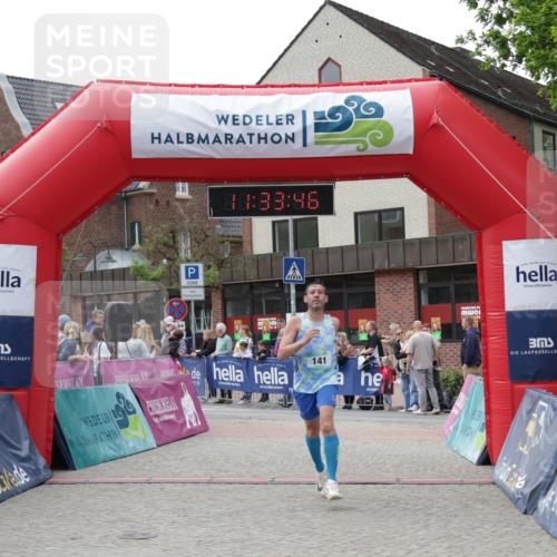 10.05.2026 - 8. Wedeler Halbmarathon Yannick Fuchs http://msf.ph/oto/9715961 10.05.2026 11:33:44 Ziel 141 meine-sportfotos.de