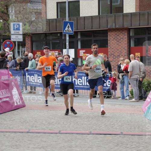 10.05.2026 - 8. Wedeler Halbmarathon Yannick Fuchs http://msf.ph/oto/9715992 10.05.2026 11:34:13 Ziel 471, 876, 2003 meine-sportfotos.de