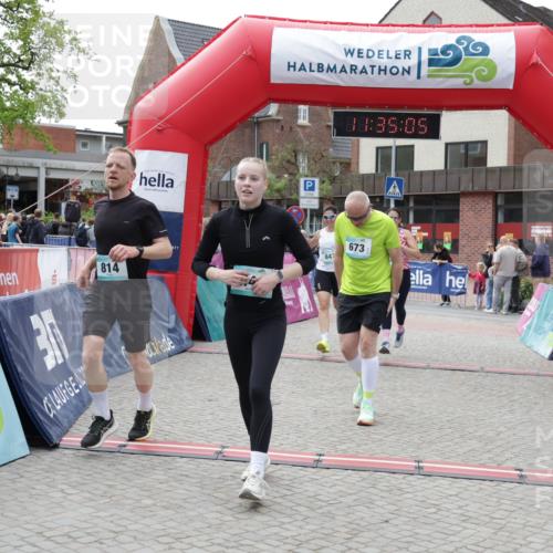 10.05.2026 - 8. Wedeler Halbmarathon Yannick Fuchs http://msf.ph/oto/9716172 10.05.2026 11:35:03 Ziel 414, 440, 673, 701, 709, 814, 846, 847 meine-sportfotos.de