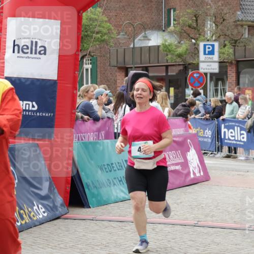 10.05.2026 - 8. Wedeler Halbmarathon Yannick Fuchs http://msf.ph/oto/9716208 10.05.2026 11:35:14 Ziel 44, 949, 2075 meine-sportfotos.de