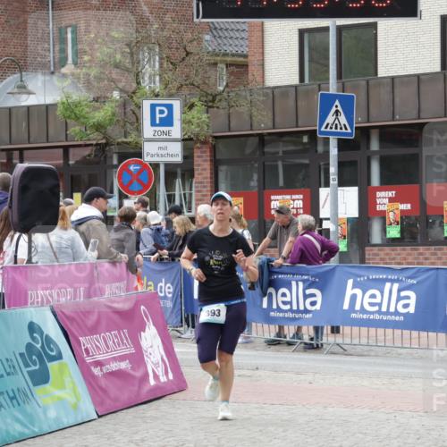 10.05.2026 - 8. Wedeler Halbmarathon Yannick Fuchs http://msf.ph/oto/9716303 10.05.2026 11:35:57 Ziel 393 meine-sportfotos.de