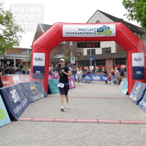 10.05.2026 - 8. Wedeler Halbmarathon Yannick Fuchs http://msf.ph/oto/9716317 10.05.2026 11:36:00 Ziel 393, 898 meine-sportfotos.de