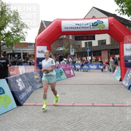 10.05.2026 - 8. Wedeler Halbmarathon Yannick Fuchs http://msf.ph/oto/9716334 10.05.2026 11:36:04 Ziel 393, 898 meine-sportfotos.de
