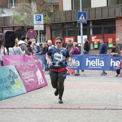 10.05.2026 - 8. Wedeler Halbmarathon Yannick Fuchs http://msf.ph/oto/9716339 10.05.2026 11:36:11 Ziel 2005 meine-sportfotos.de