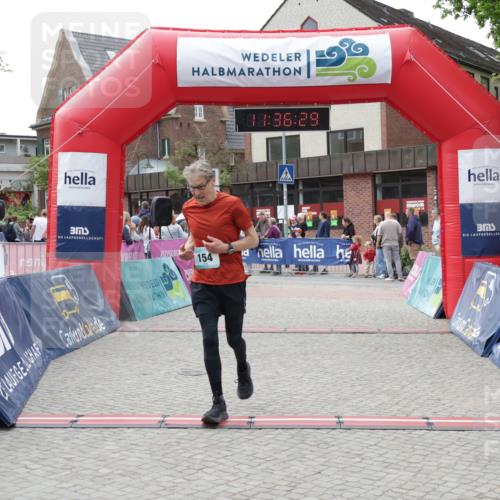10.05.2026 - 8. Wedeler Halbmarathon Yannick Fuchs http://msf.ph/oto/9716394 10.05.2026 11:36:27 Ziel 154, 776 meine-sportfotos.de