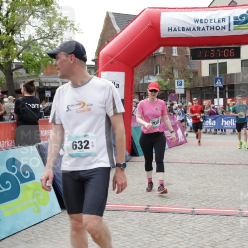 10.05.2026 - 8. Wedeler Halbmarathon Yannick Fuchs http://msf.ph/oto/9716480 10.05.2026 11:37:04 Ziel 31, 333, 696, 934, 2068 meine-sportfotos.de