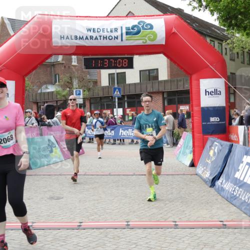 10.05.2026 - 8. Wedeler Halbmarathon Yannick Fuchs http://msf.ph/oto/9716486 10.05.2026 11:37:06 Ziel 31, 61, 333, 696, 2068 meine-sportfotos.de