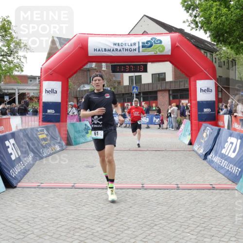 10.05.2026 - 8. Wedeler Halbmarathon Yannick Fuchs http://msf.ph/oto/9724391 10.05.2026 11:37:12 Ziel 31, 61, 333, 869 meine-sportfotos.de
