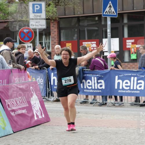 10.05.2026 - 8. Wedeler Halbmarathon Yannick Fuchs http://msf.ph/oto/9724482 10.05.2026 11:37:20 Ziel 278, 2193 meine-sportfotos.de