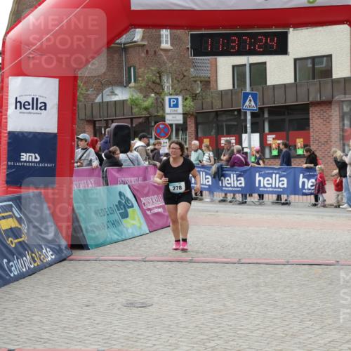 10.05.2026 - 8. Wedeler Halbmarathon Yannick Fuchs http://msf.ph/oto/9724528 10.05.2026 11:37:22 Ziel 278, 2193 meine-sportfotos.de