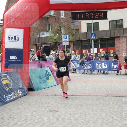 10.05.2026 - 8. Wedeler Halbmarathon Yannick Fuchs http://msf.ph/oto/9724543 10.05.2026 11:37:23 Ziel 278, 2193 meine-sportfotos.de
