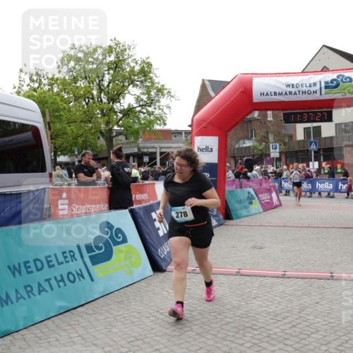 10.05.2026 - 8. Wedeler Halbmarathon Yannick Fuchs http://msf.ph/oto/9724608 10.05.2026 11:37:25 Ziel 180, 278 meine-sportfotos.de